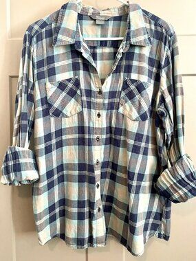 XL Natural brand flannel shirt. Blue plaid. EUC